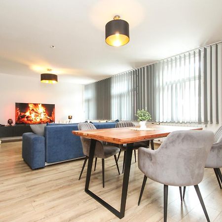 Apartman Vita Deluxe Тренчин Екстер'єр фото