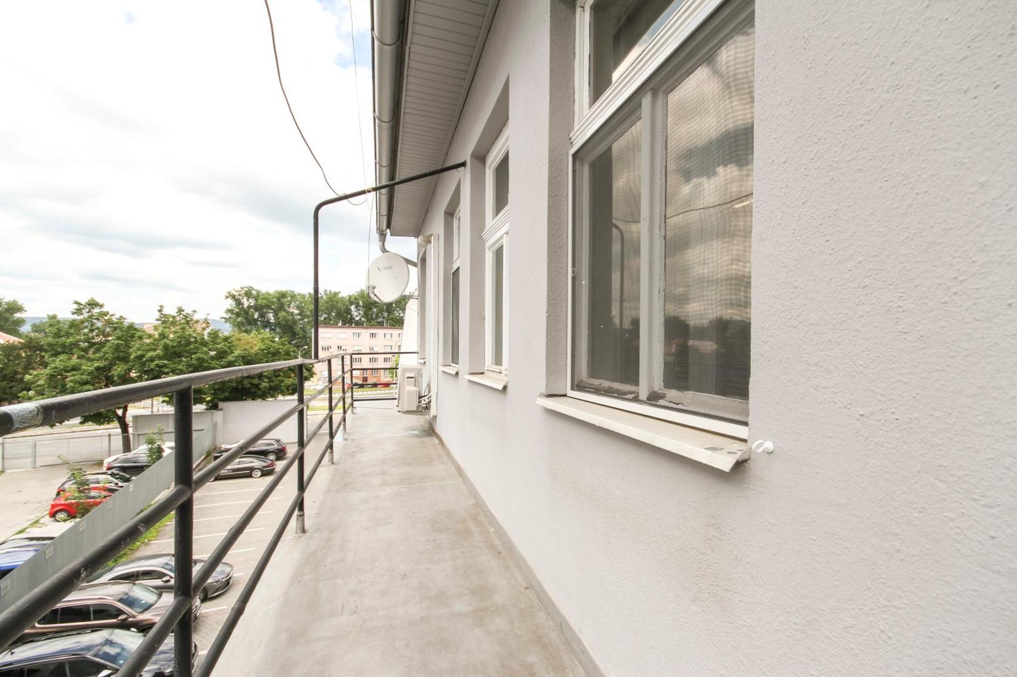 Apartman Vita Deluxe Тренчин Екстер'єр фото