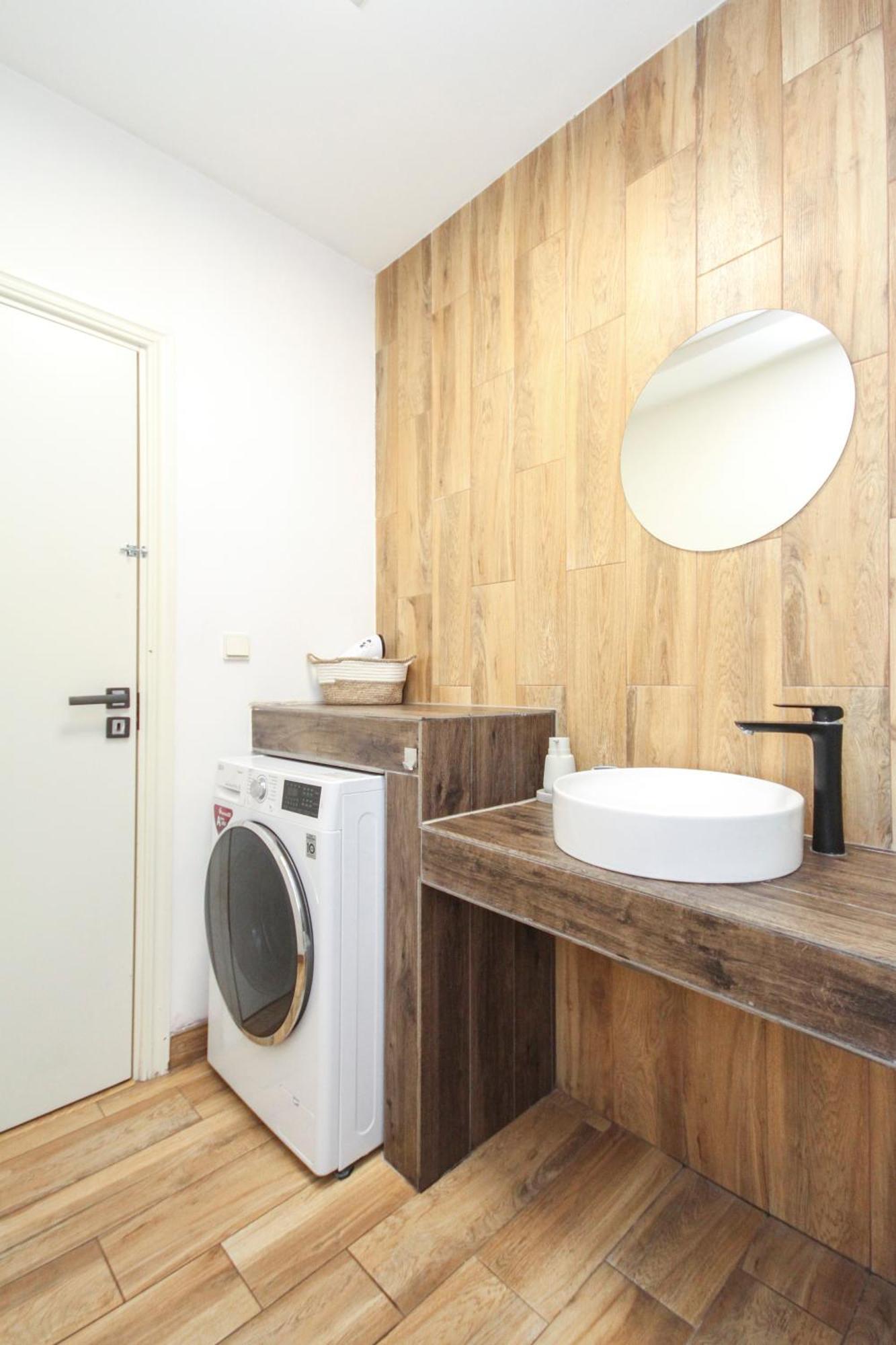 Apartman Vita Deluxe Тренчин Екстер'єр фото