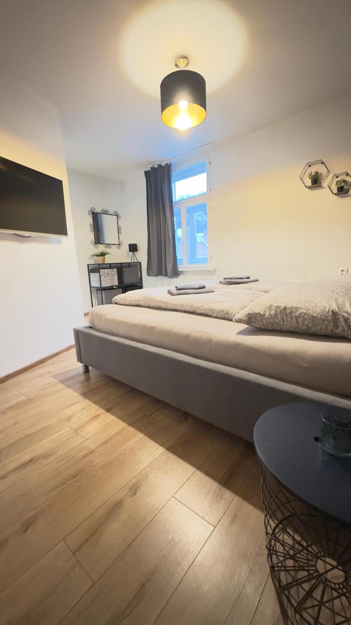 Apartman Vita Deluxe Тренчин Екстер'єр фото